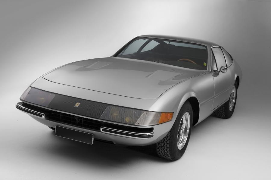  Ferrari 365 GTB/4 Daytona 1970 года  (фото 27 из 38)